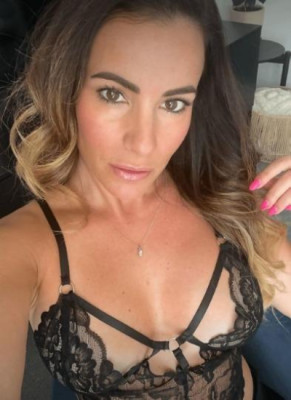 💥🔥I Am 35 Years Old HOT Sexy Horny Mom🔥👙Ready To Host💋InCall📞OutCall🚗Car Sex🚗100% FACE VERIFY💖Available24/7😘✅